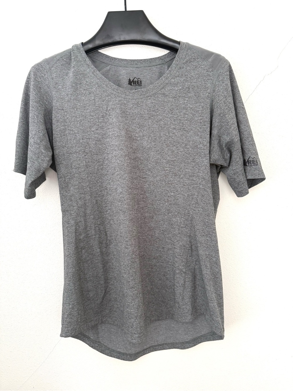 REI Gray Performance Crew Neck Tee. Large